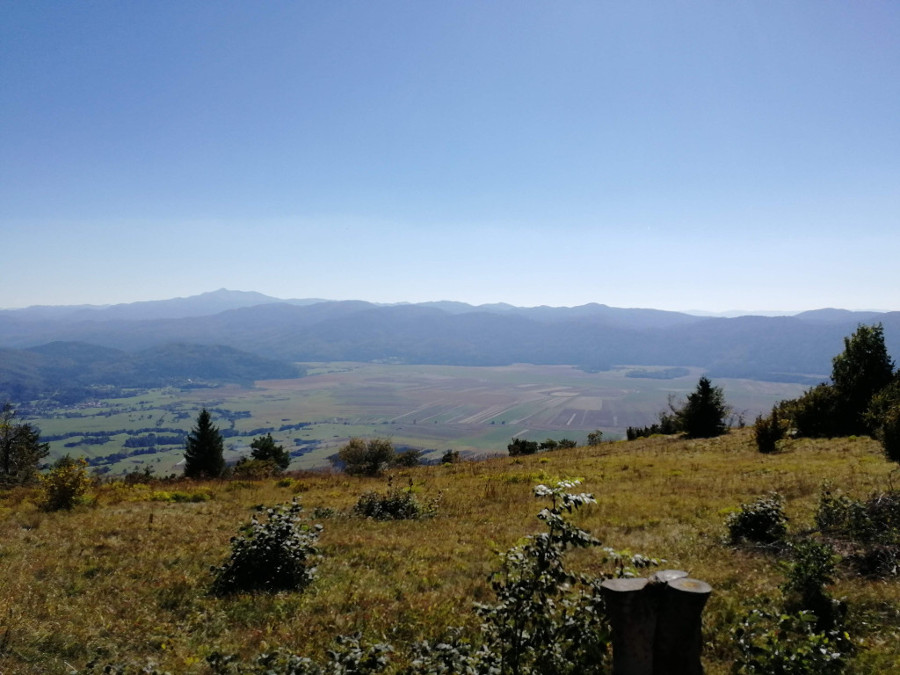 Pogled na Cerkniško jezero
