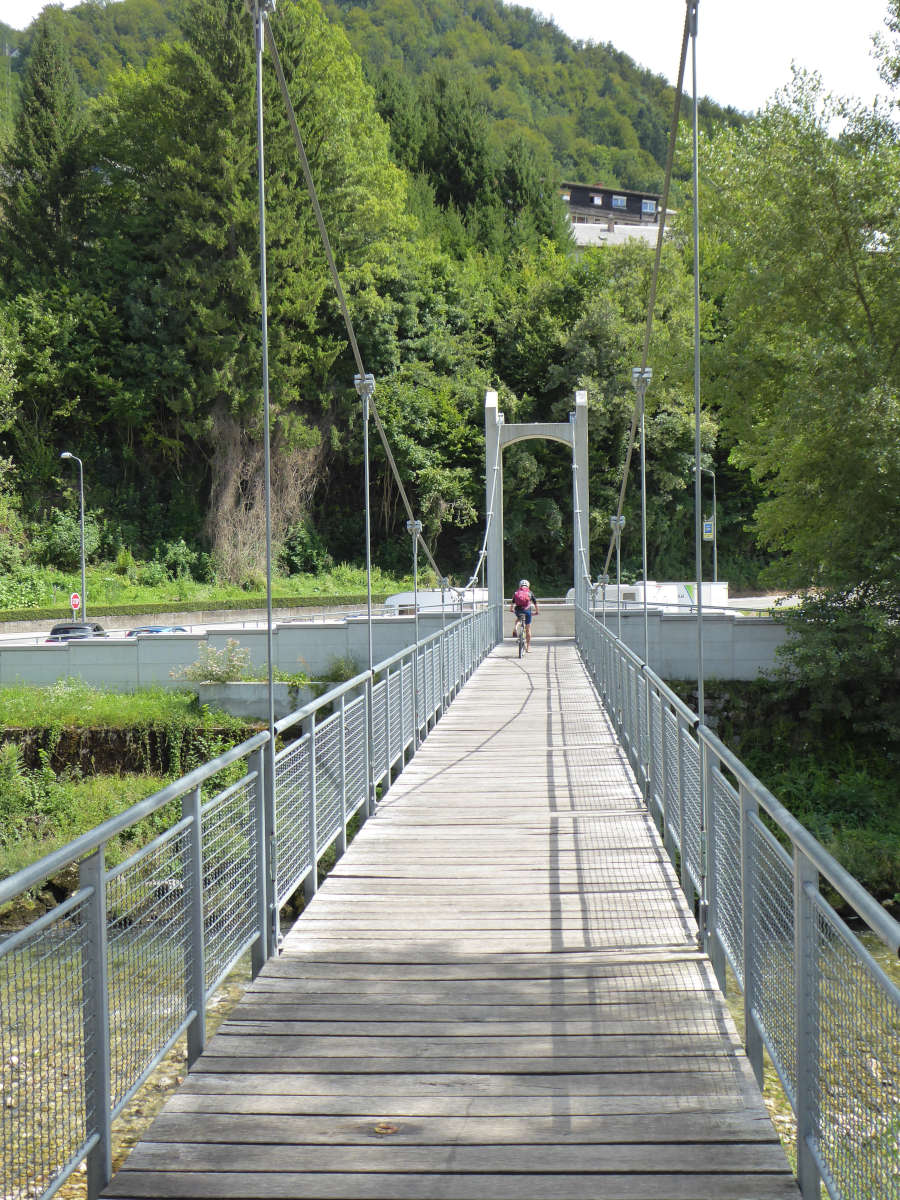 Viseči most preko Idrijce