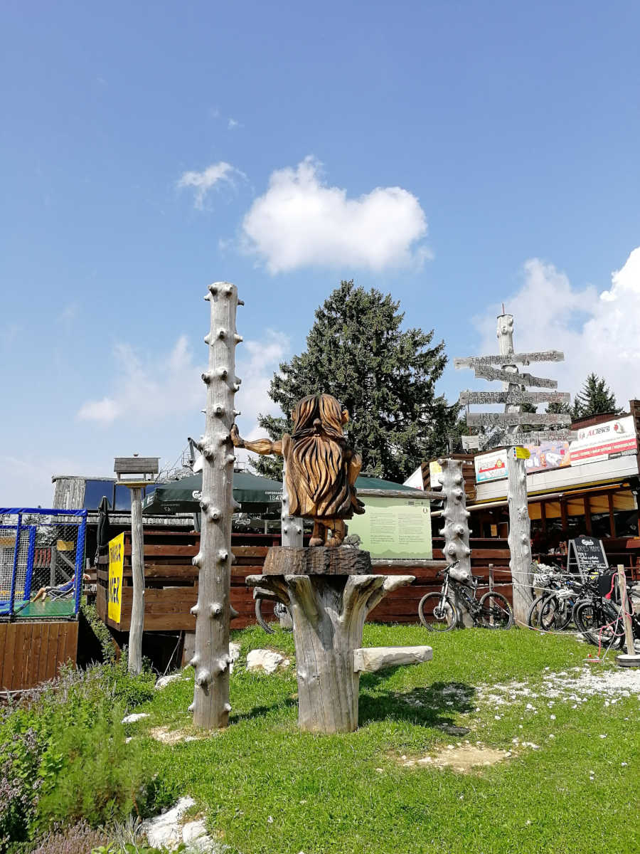 Maskota Krvavca škrat