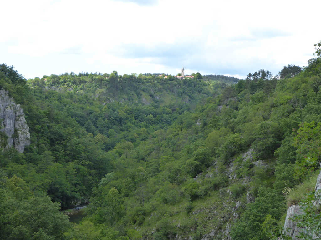 Razgled z razgledne točke pod Betanjo